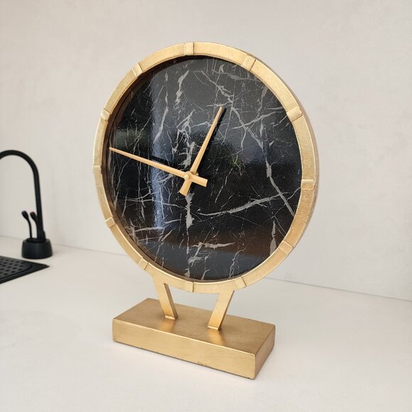 Gold Table Clock - Picture 3 of 4